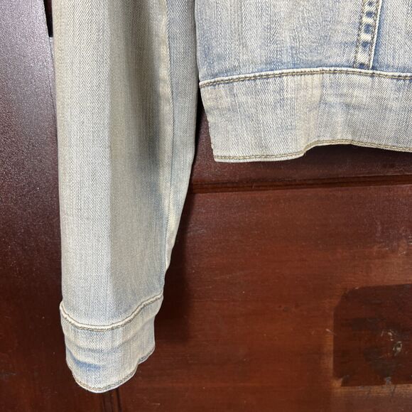 Kut from the Kloth Denim Jacket Women's Medium Blue Light Wash Stretch Trucker - Picture 3 of 16